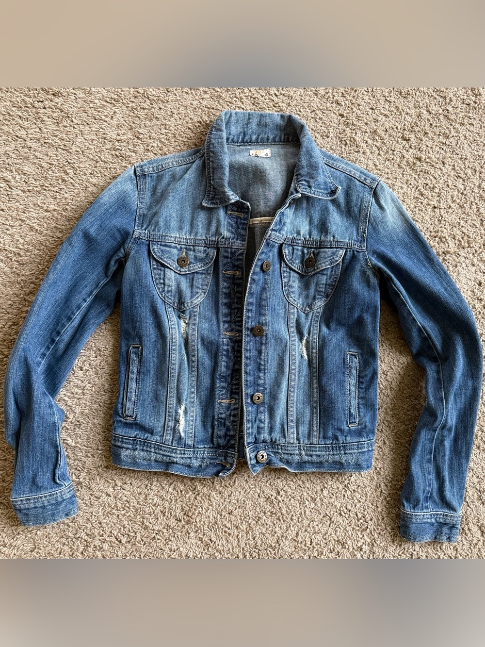 🎀3/$25🎀 Mudd Distressed Blue Jean Jacket size small
